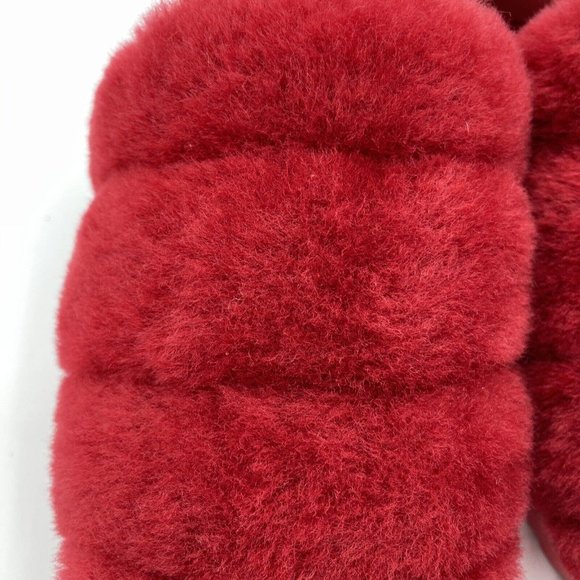 UGG Women's SUPER FLUFF SLIPPERS in RIBBON RED sz 8 1121751-NEW w/marks on soles - Picture 2 of 15